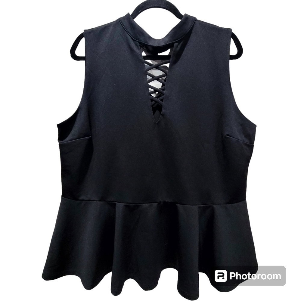 FTF Size 3 / XL or 16 Sleeveless Razor Front Peephole Back Peplum Contemporary